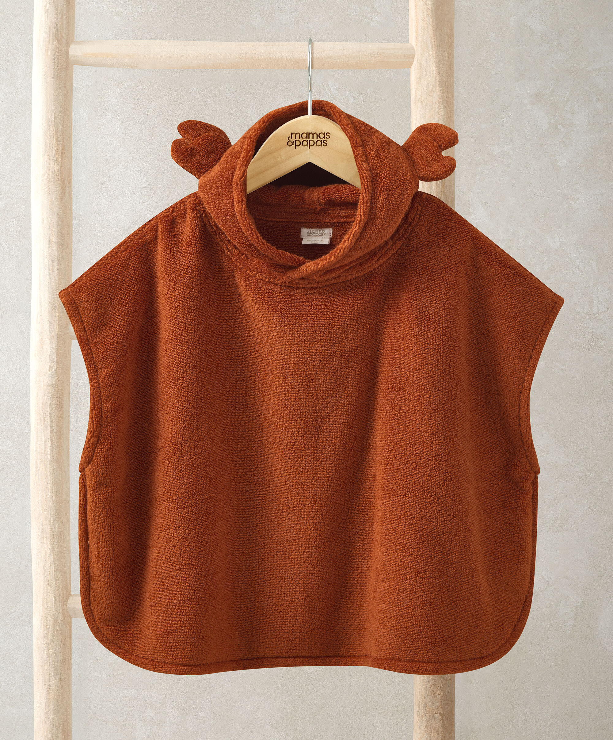 منشفة بنمط بونشو بتفاصيل سلطعون image number 1