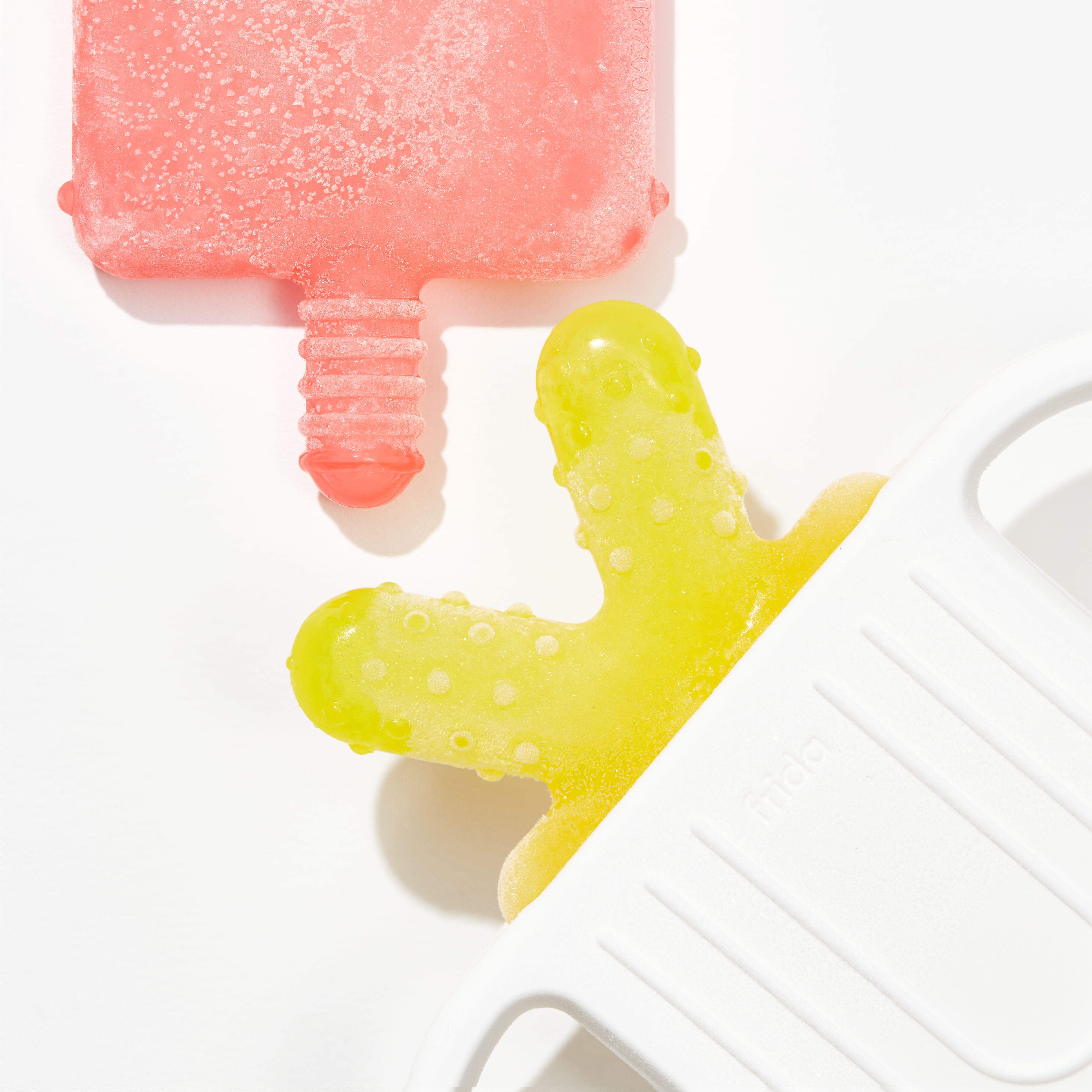 حلقة تسنين نوت تو كولد تو هولد من سيليكون خالٍ من مادة بيسفينول أ من فريدا بيبي image number 6