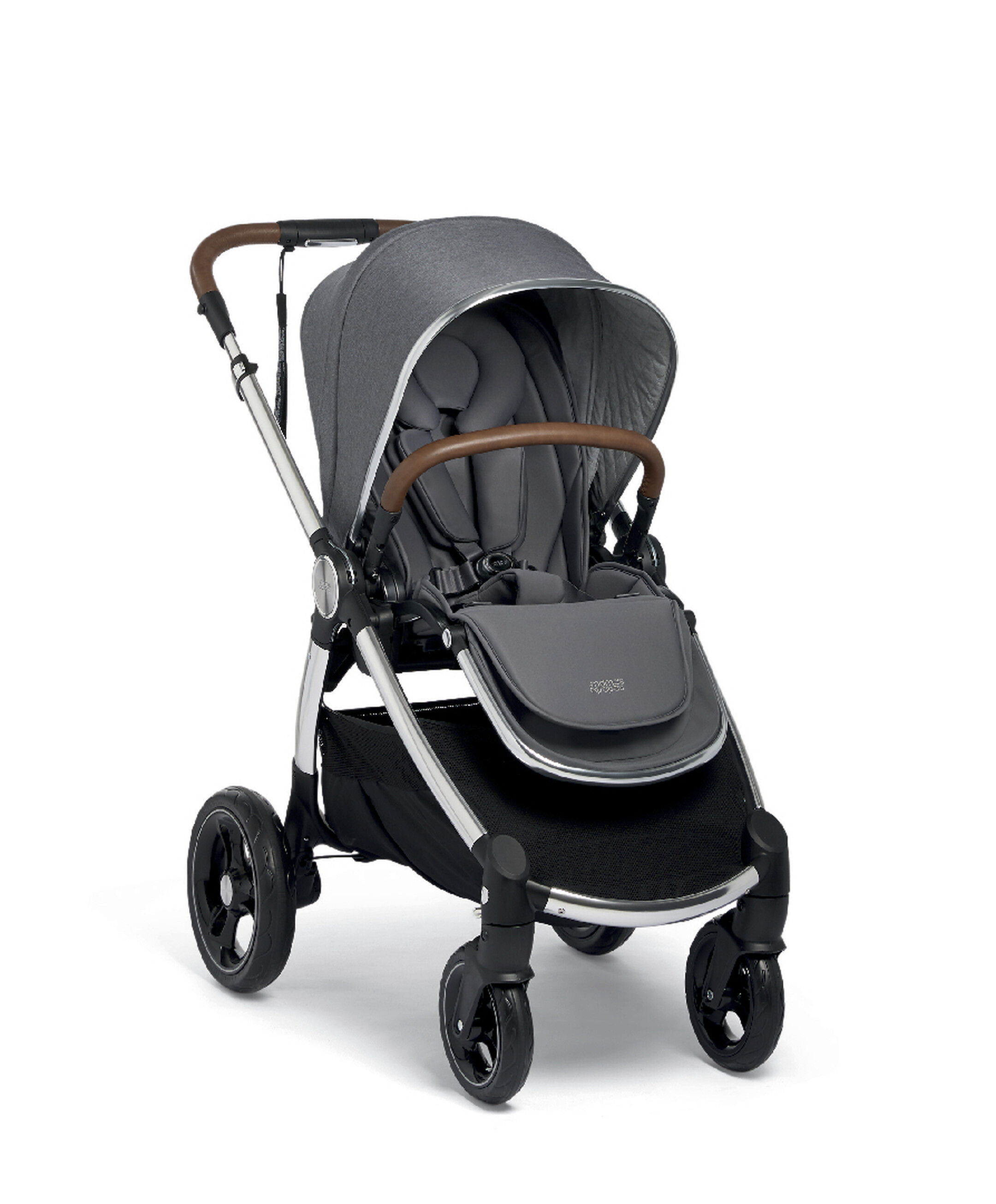 Save 53% when you buy the Okaro gray stroller from Mamas and Papas offer