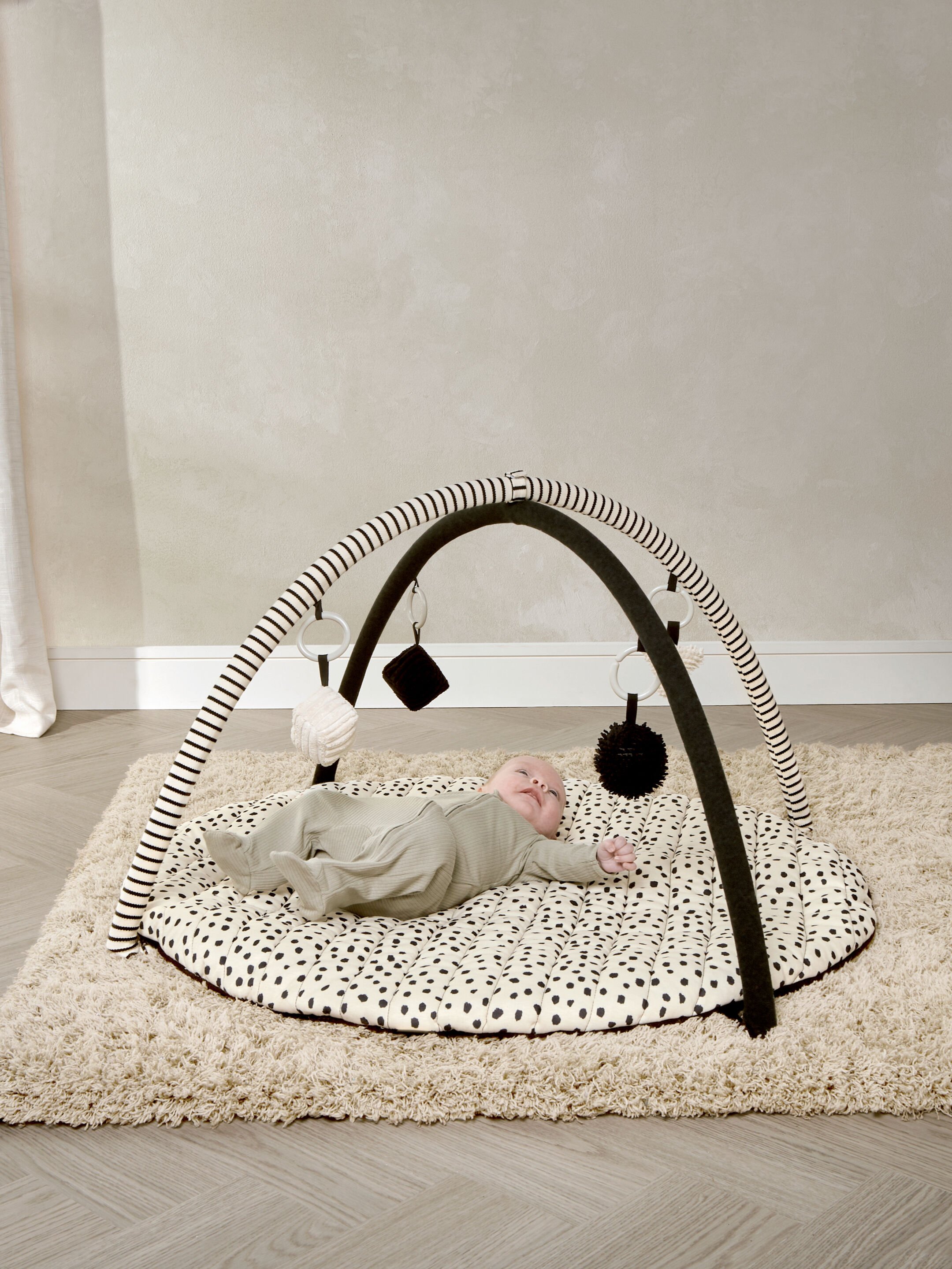 مفرش لعب أنوذر فوكس