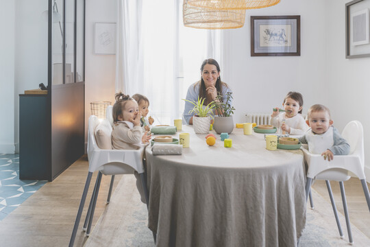 مجموعة أدوات طعام سيليكون إل ايتيه اون فوا من صوفي لا جيراف مجموعة أدوات طعام سيليكون إل ايتيه اون فوا من صوفي لا جيراف image number 12