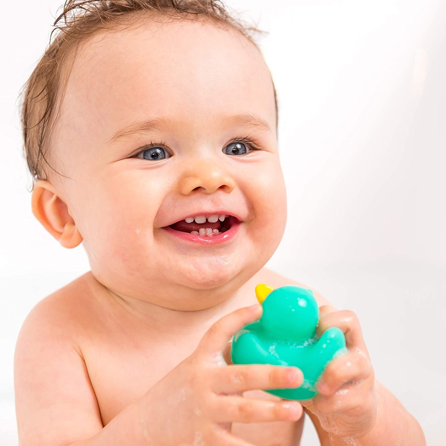 دمى عائلة البط لحوض الاستحمام من إنفانتينو image number 3