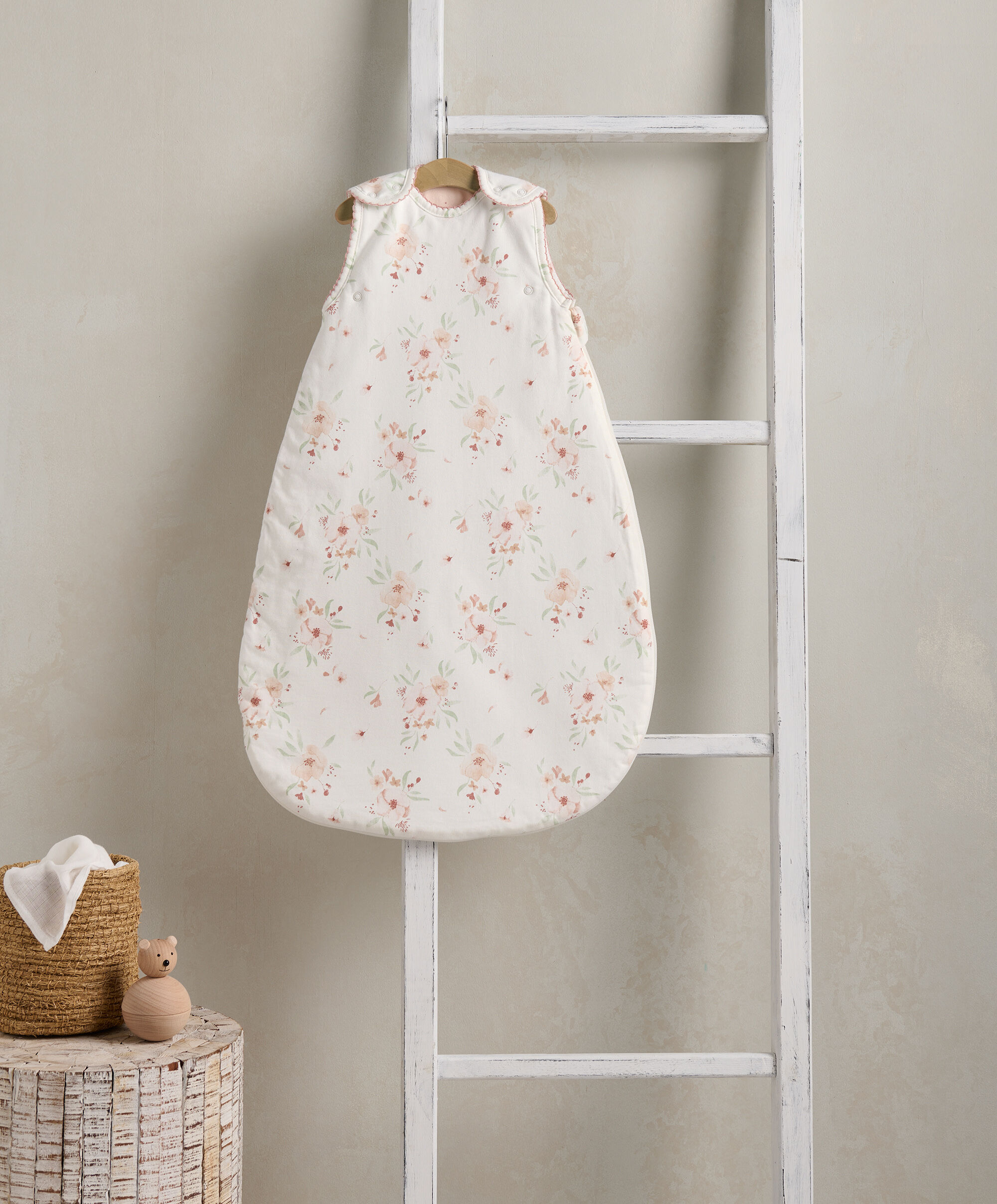 كيس نوم دريم بود للأطفال منذ الولادة حتى 6 شهور بنقشة زهور - معدل دفء 2.5