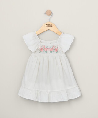 فستان مطرز بزهور فستان مطرز بزهور