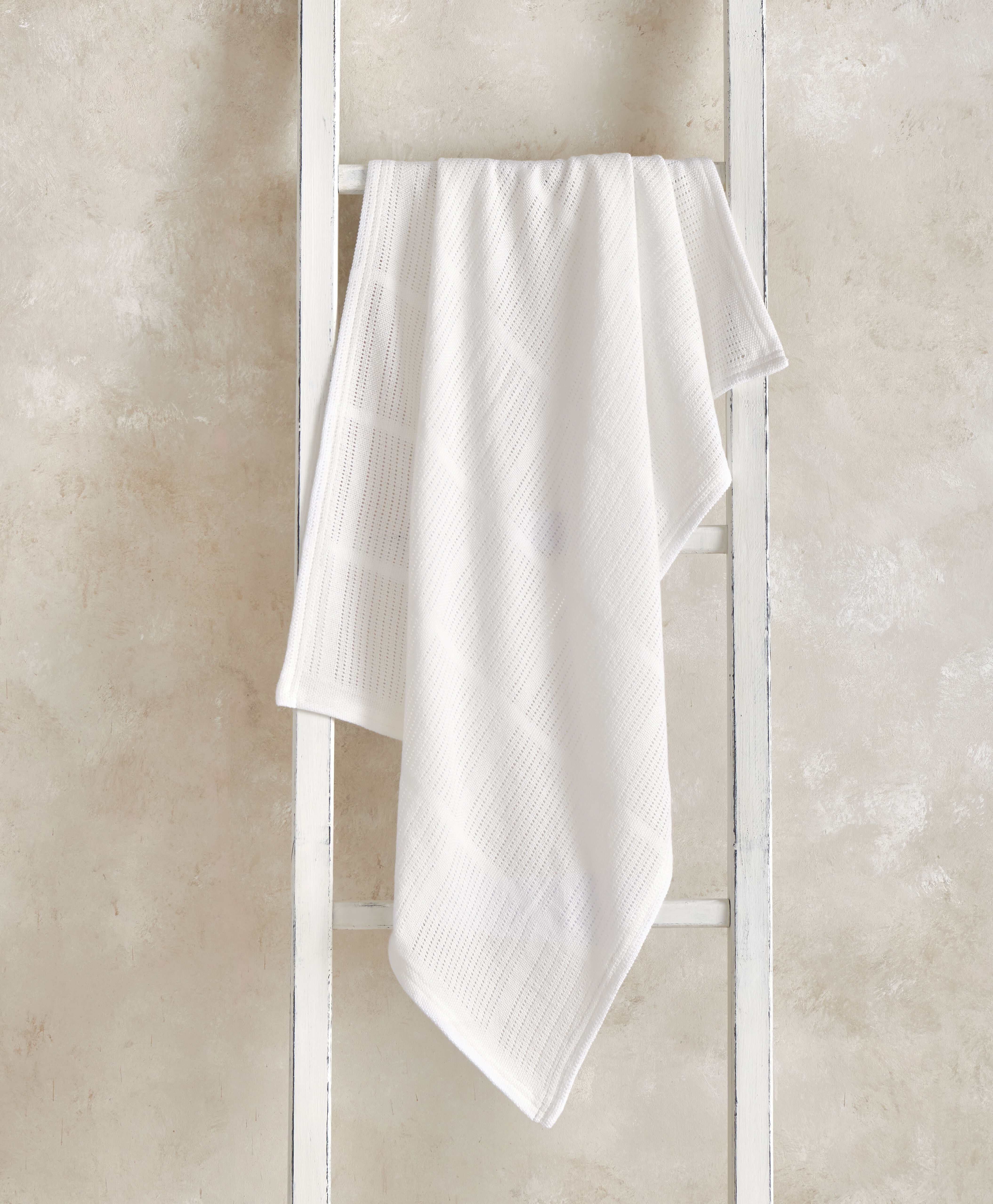 بطانية سيلولار 150&times;100 سم - أبيض