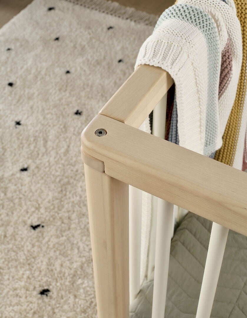 مهد سولو صغير - أبيض طبيعي image number 4