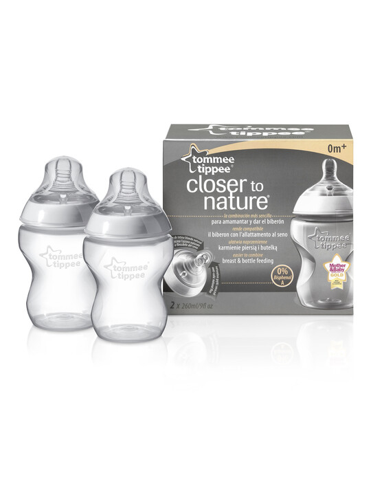 مجموعة زجاجات رضاعة بلاستيكية خالية من مادة بيسفينول أ من تومي تيبي 260 ملل - قطعتان مجموعة زجاجات رضاعة بلاستيكية خالية من مادة بيسفينول أ من تومي تيبي 260 ملل - قطعتان image number 1