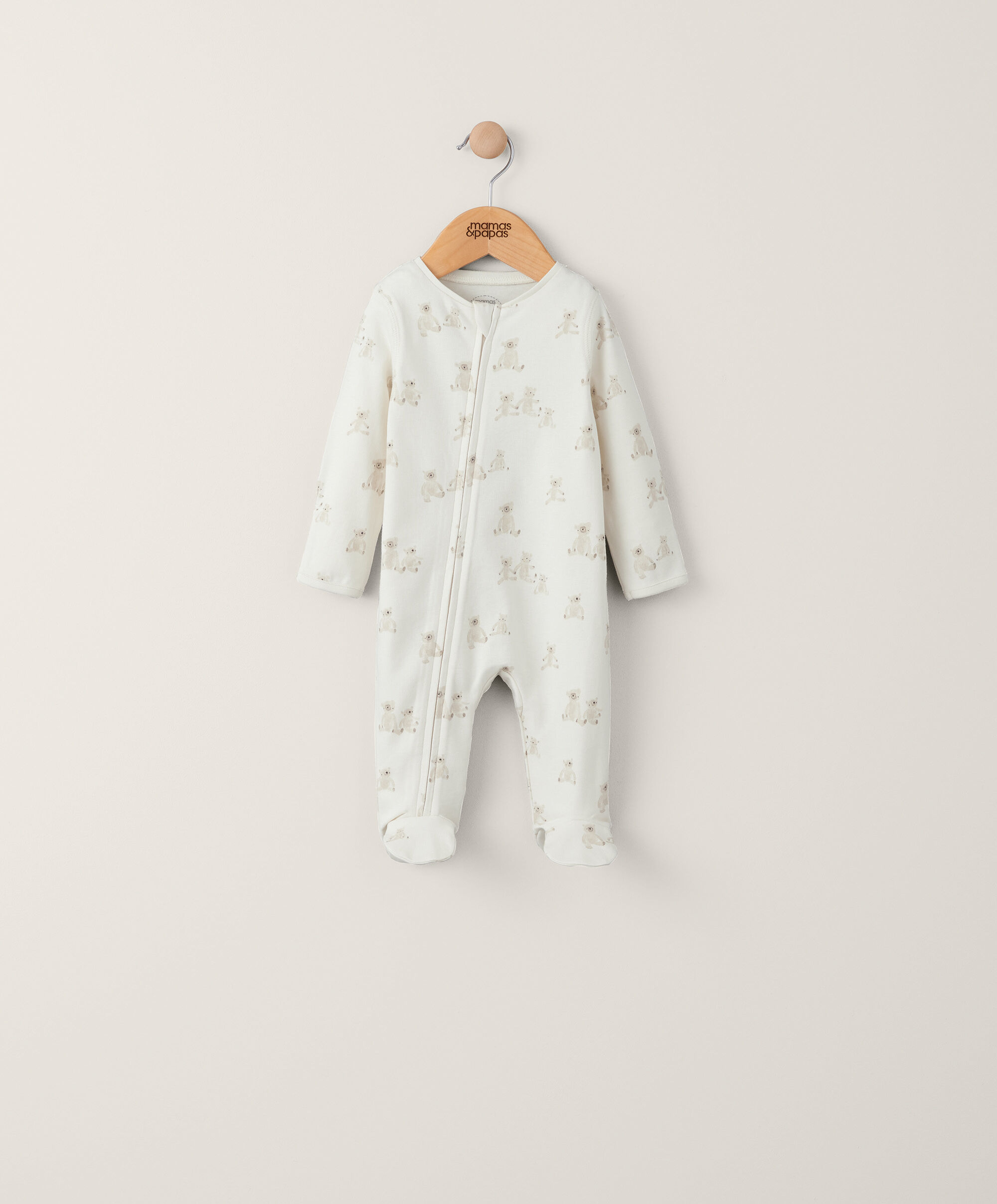 لباس الكل في واحد بطبعة دب بالكامل