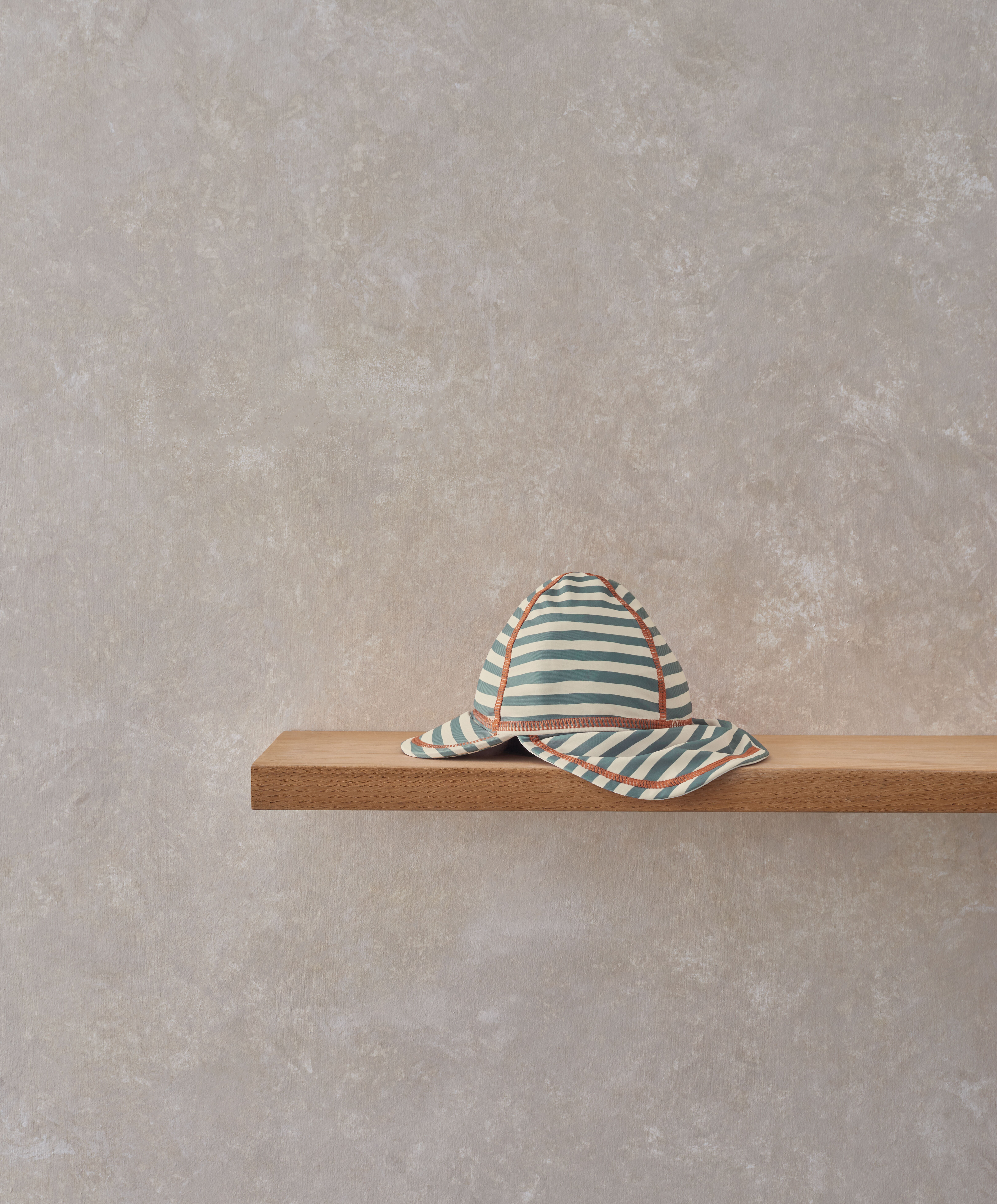 قبعة شمسية مخططة image number 1