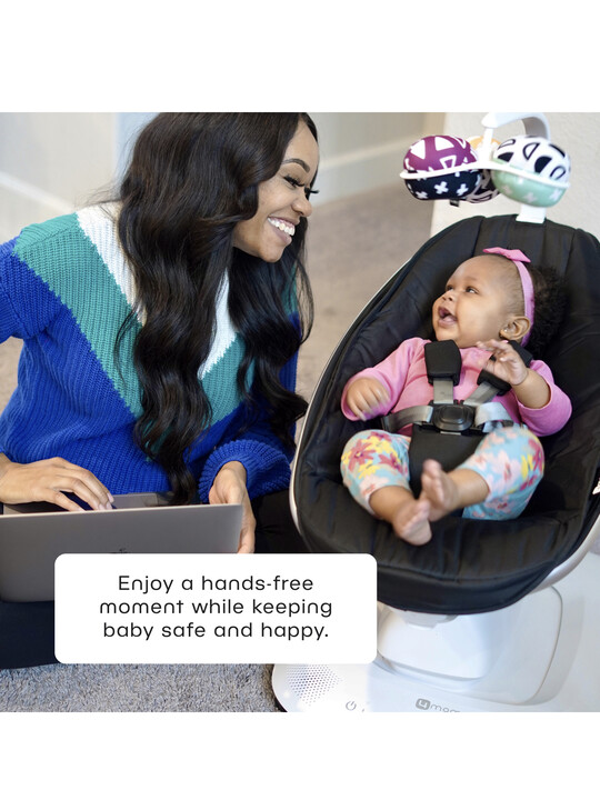 كرسي هزاز مامارو متعدد الحركات من فور ممز - أسود كرسي هزاز مامارو متعدد الحركات من فور ممز - أسود image number 4