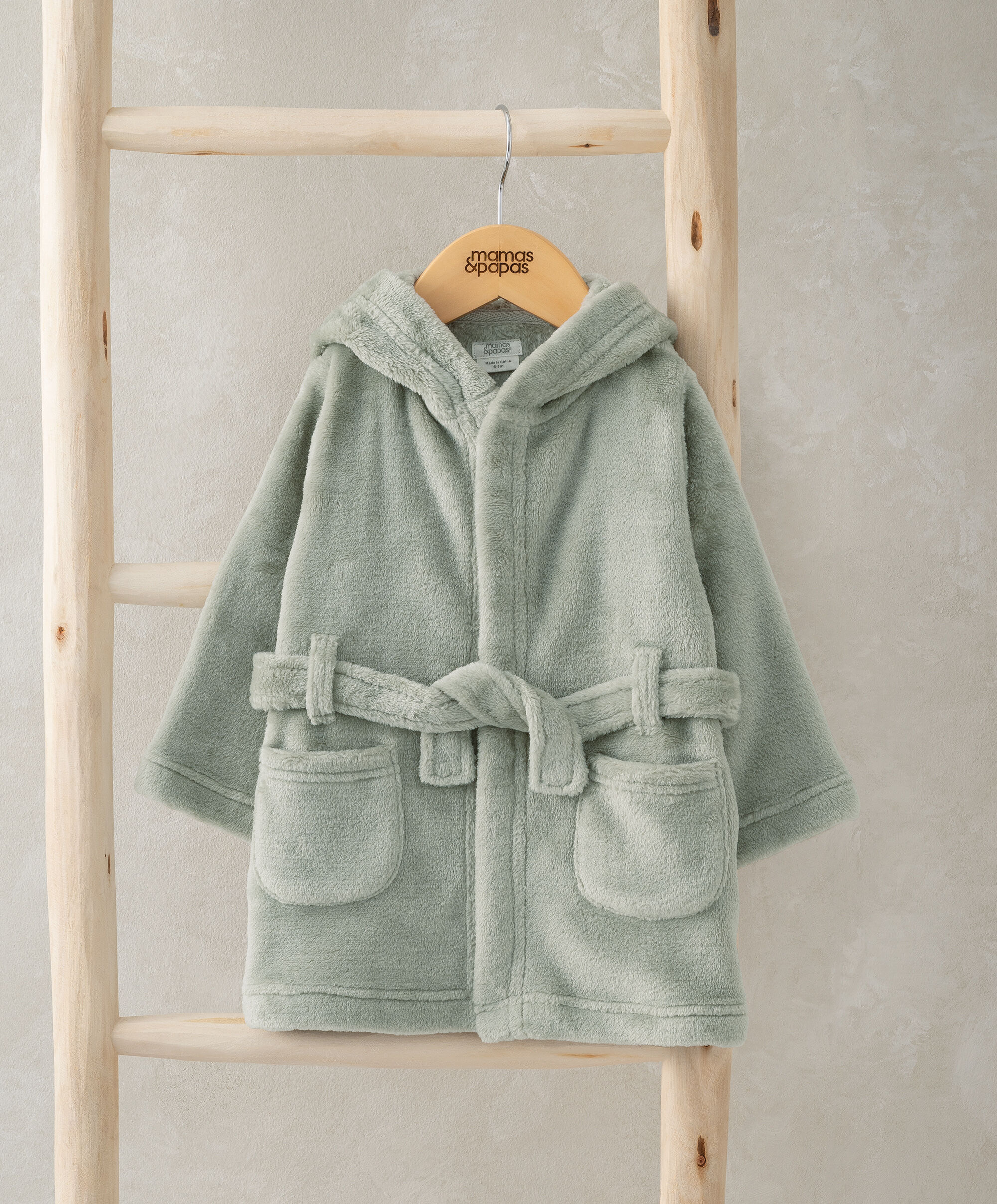 روب استحمام بتصميم ديناصور