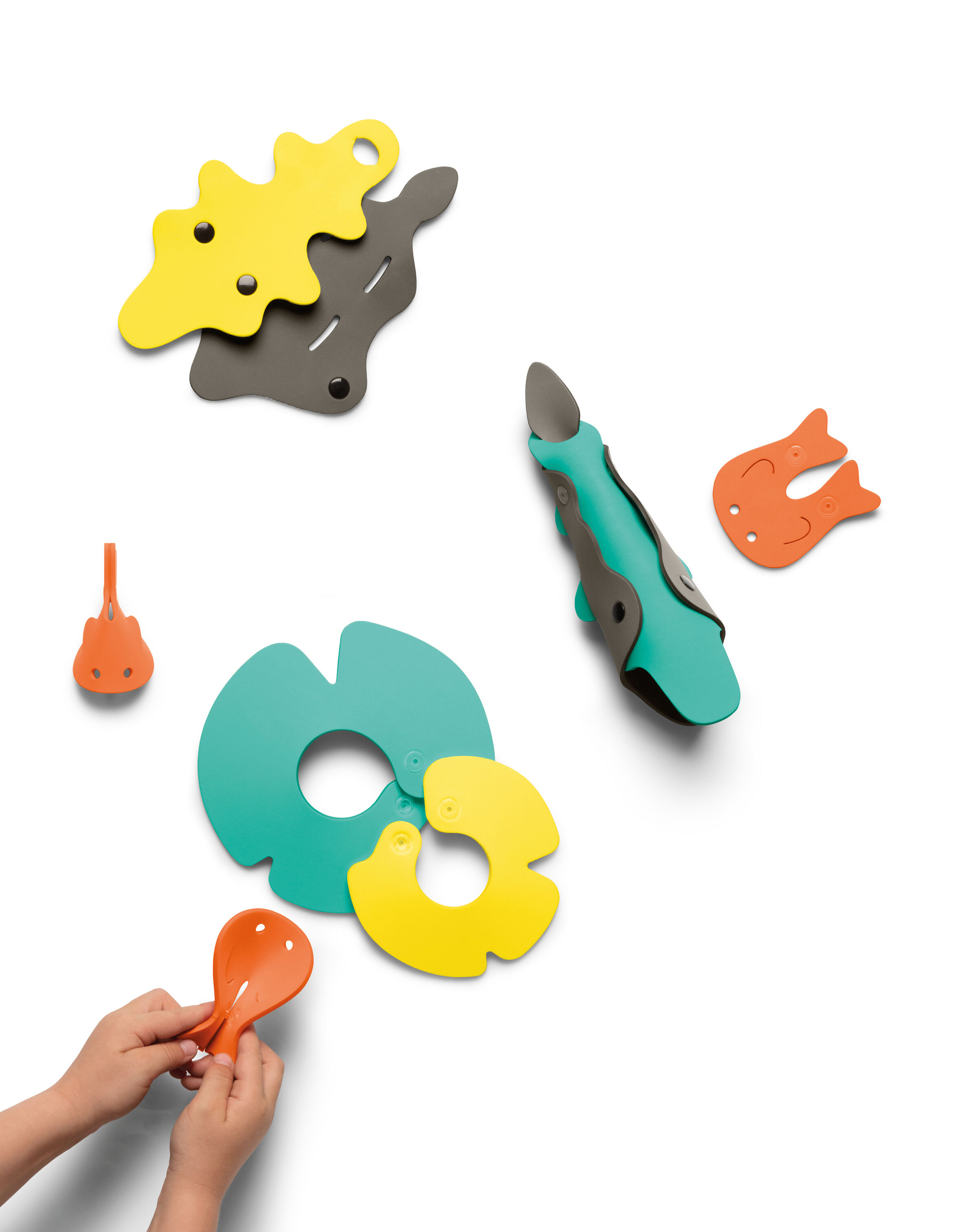 مجموعة ألعاب مجسمة لأوقات الاستحمام كيوتوبيا من كوت - كروكديل ريفر