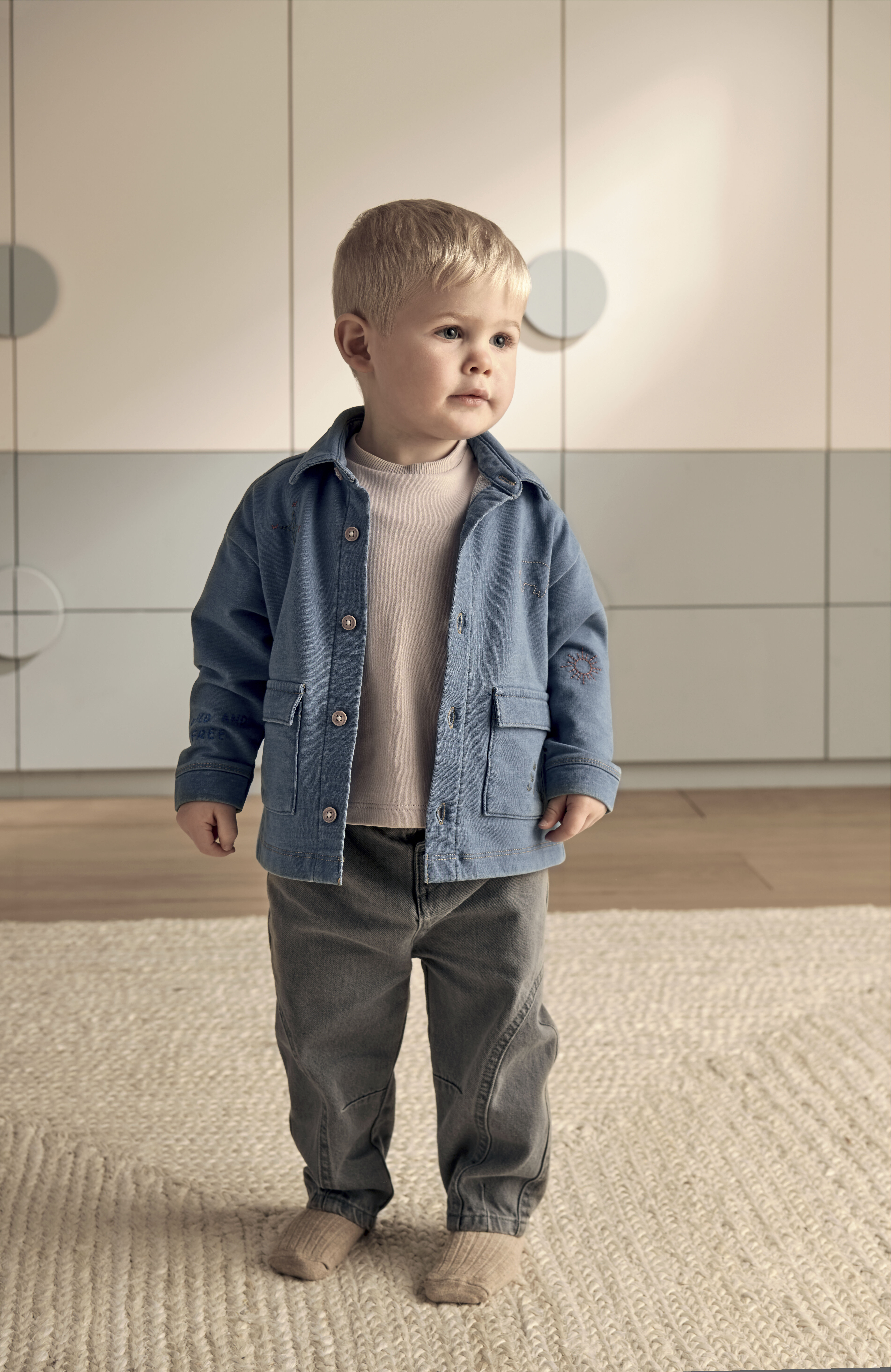 طقم قميص بنمط جاكيت دنيم وتيشيرت، قطعتين image number 1