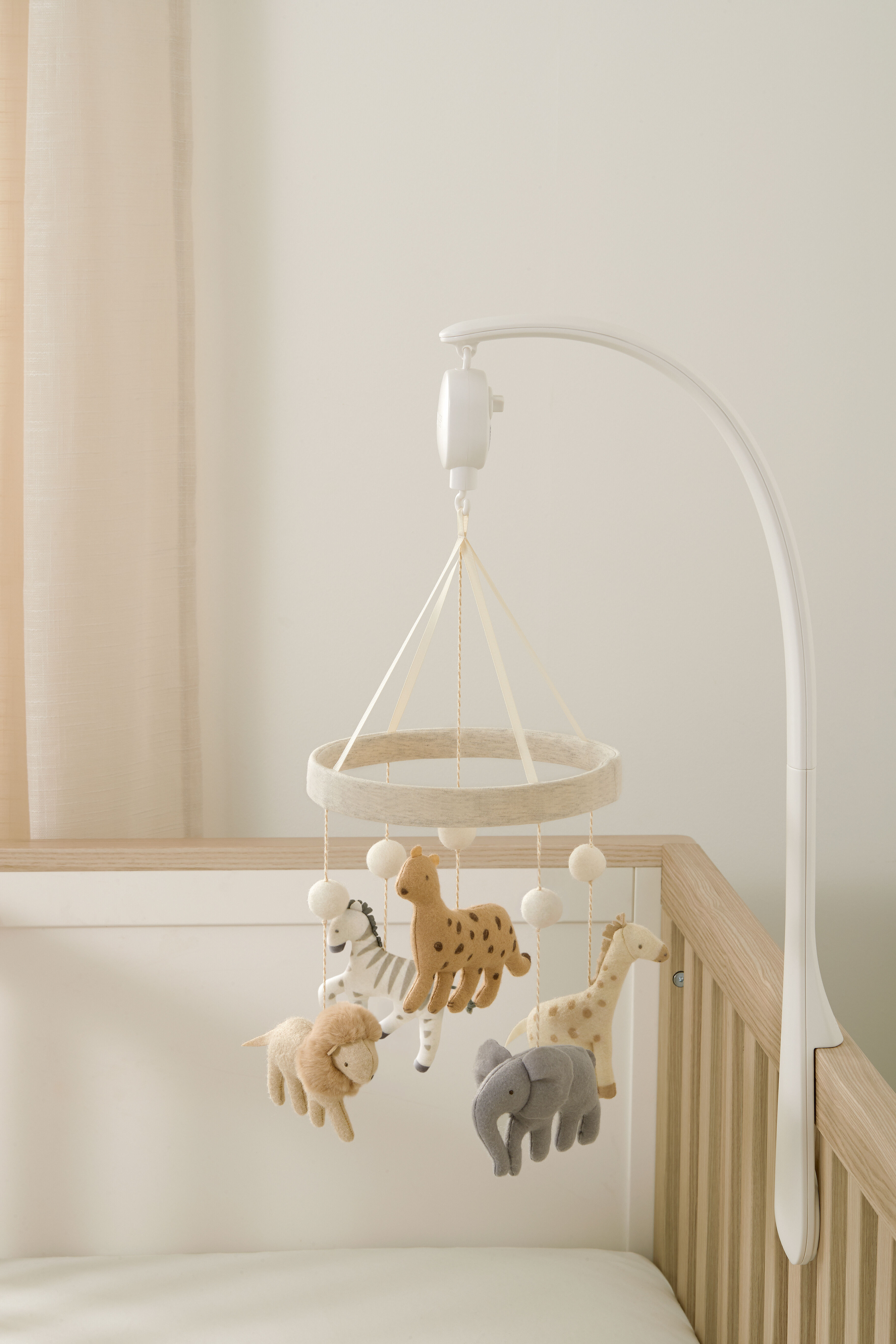 ألعاب مهد متحركة - بورن تو بي وايلد image number 3