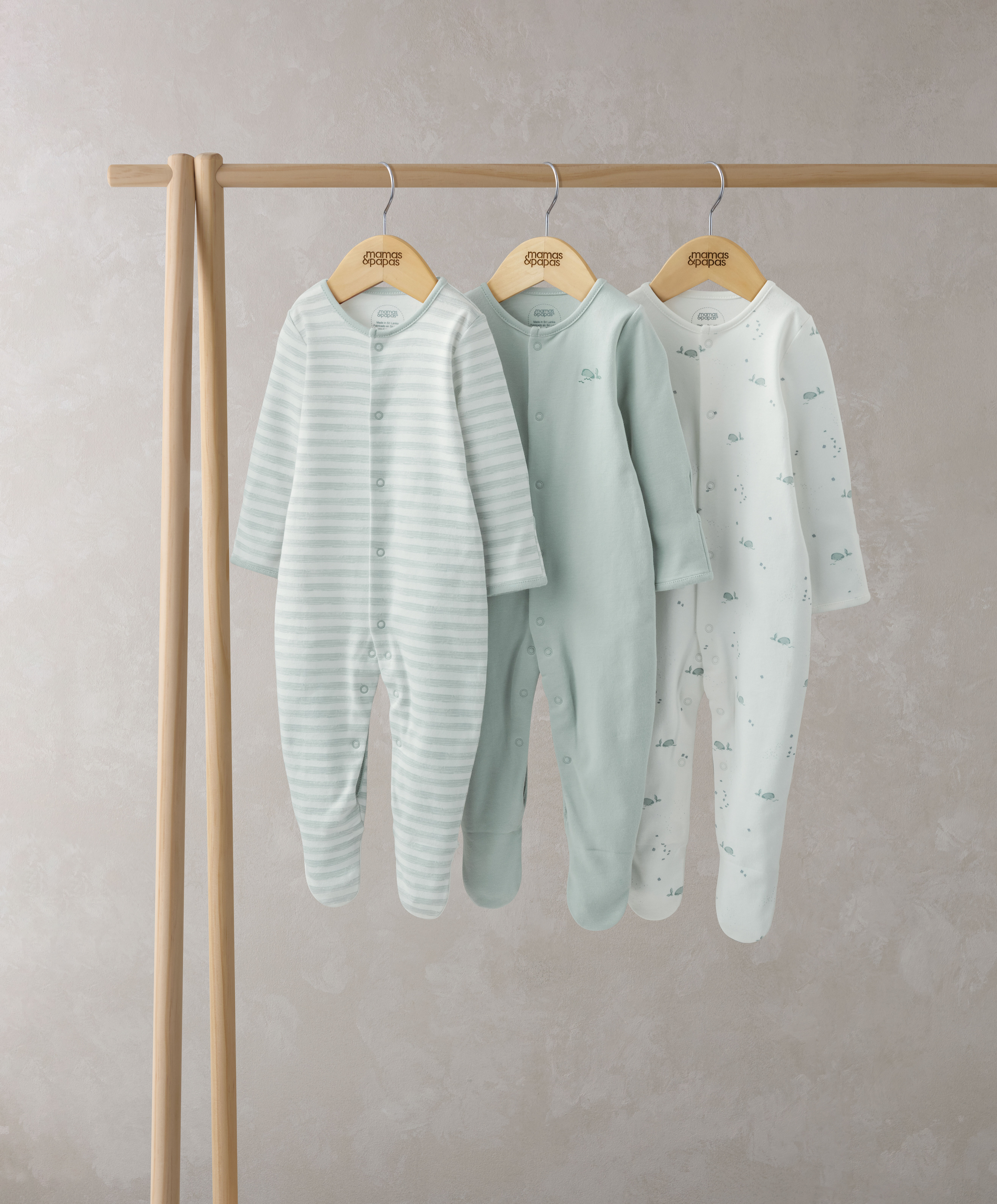 طقم بيجاما قطعة واحدة بطبعة حوت - 3 قطع image number 1