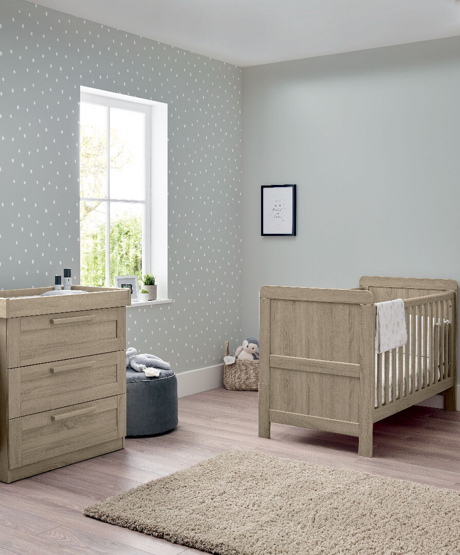 مجموعة مهد وطاولة تغيير أطلس بلون خشب البلوط - قطعتان image number 9