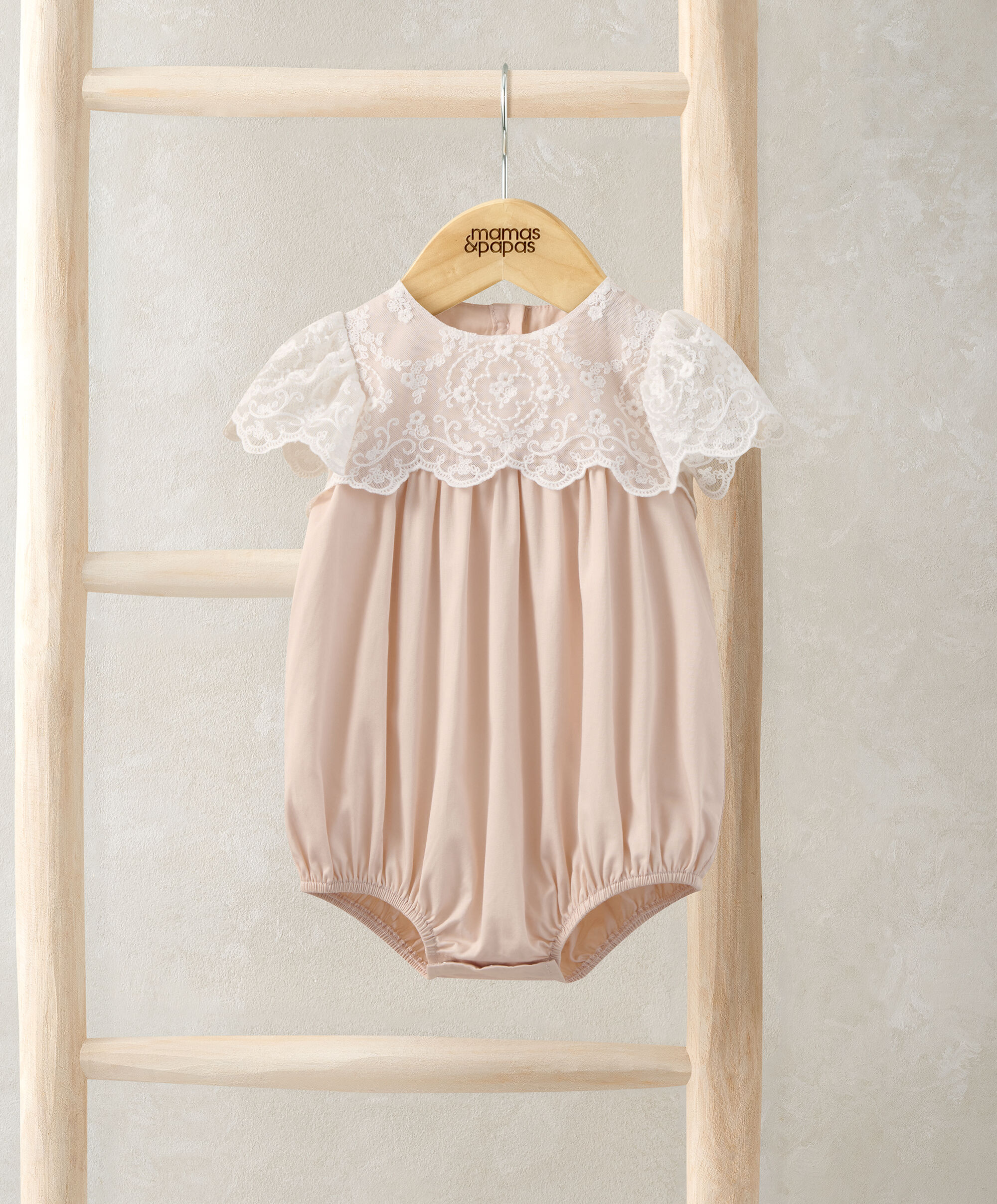 أوفرول بصدرية دانتيل image number 1