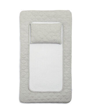 مفرش تغيير حفاضات فاخر ويلكم تو ذا وورلد - رمادي بتصميم صدفي مفرش تغيير حفاضات فاخر ويلكم تو ذا وورلد - رمادي بتصميم صدفي