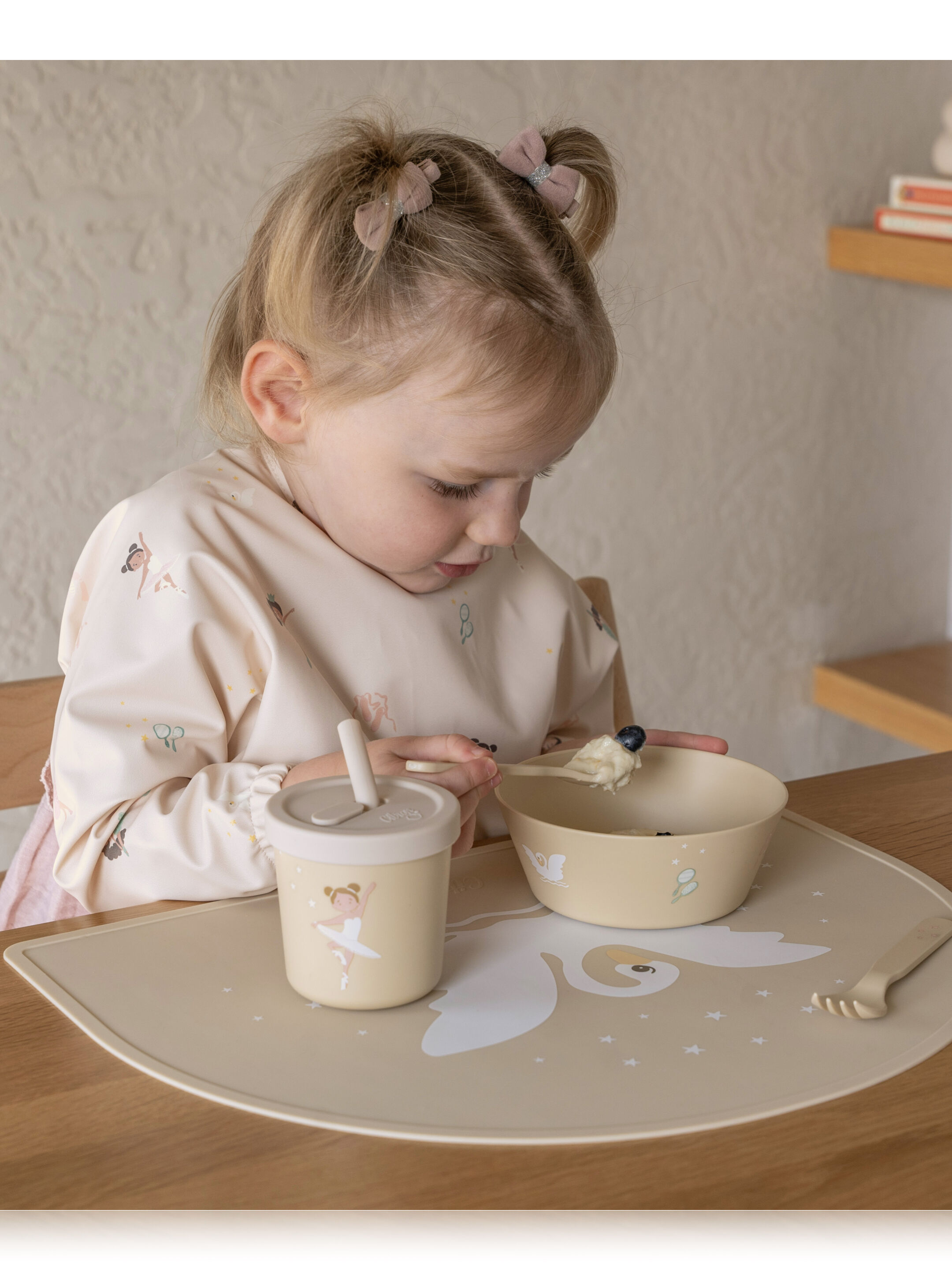 طقم أدوات مائدة من مواد حيوية من سيترون - نقشة راقصة باليه image number 1