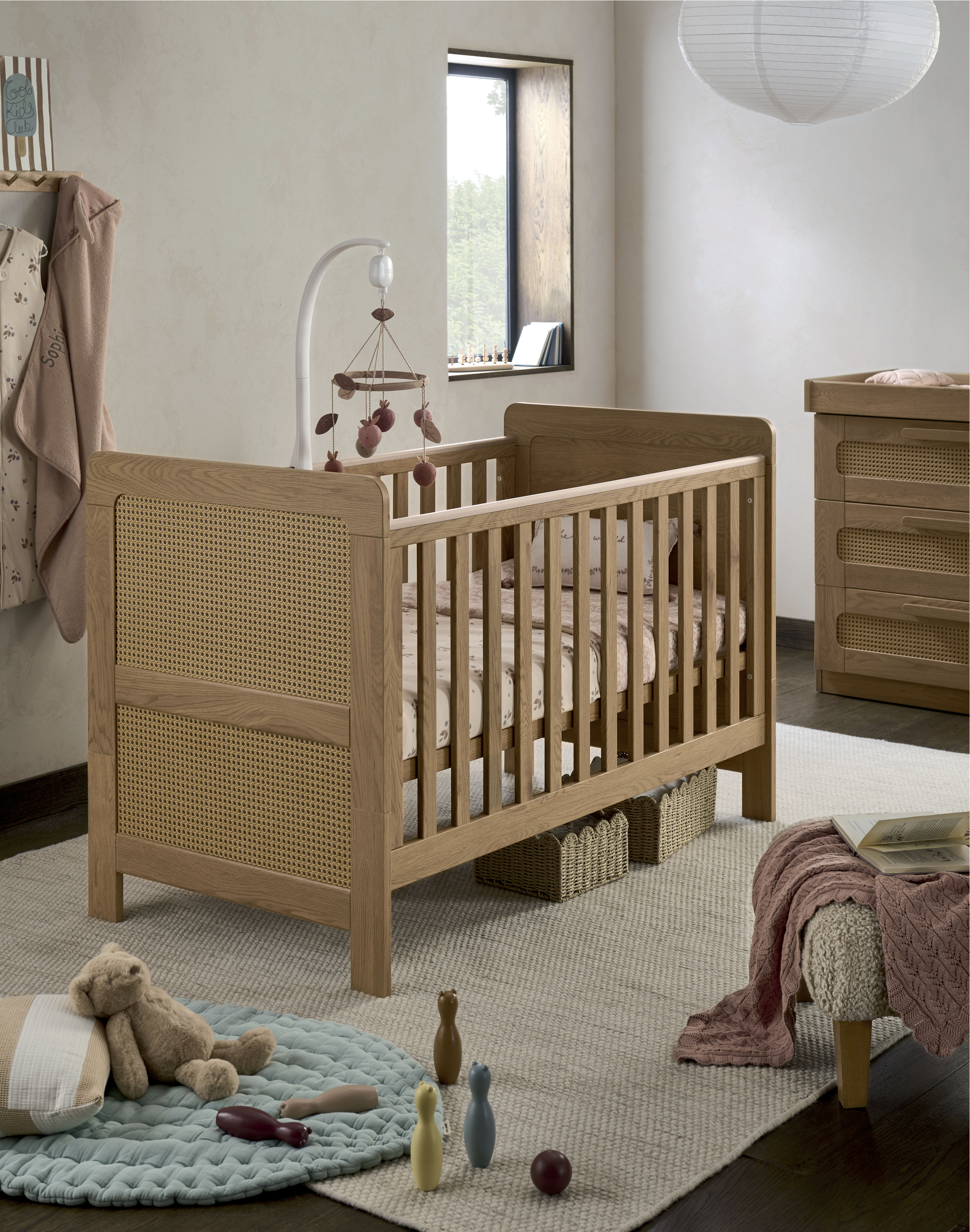 مجموعة مهد وخزانة ملابس إسنا قطعتين- راتان image number 2