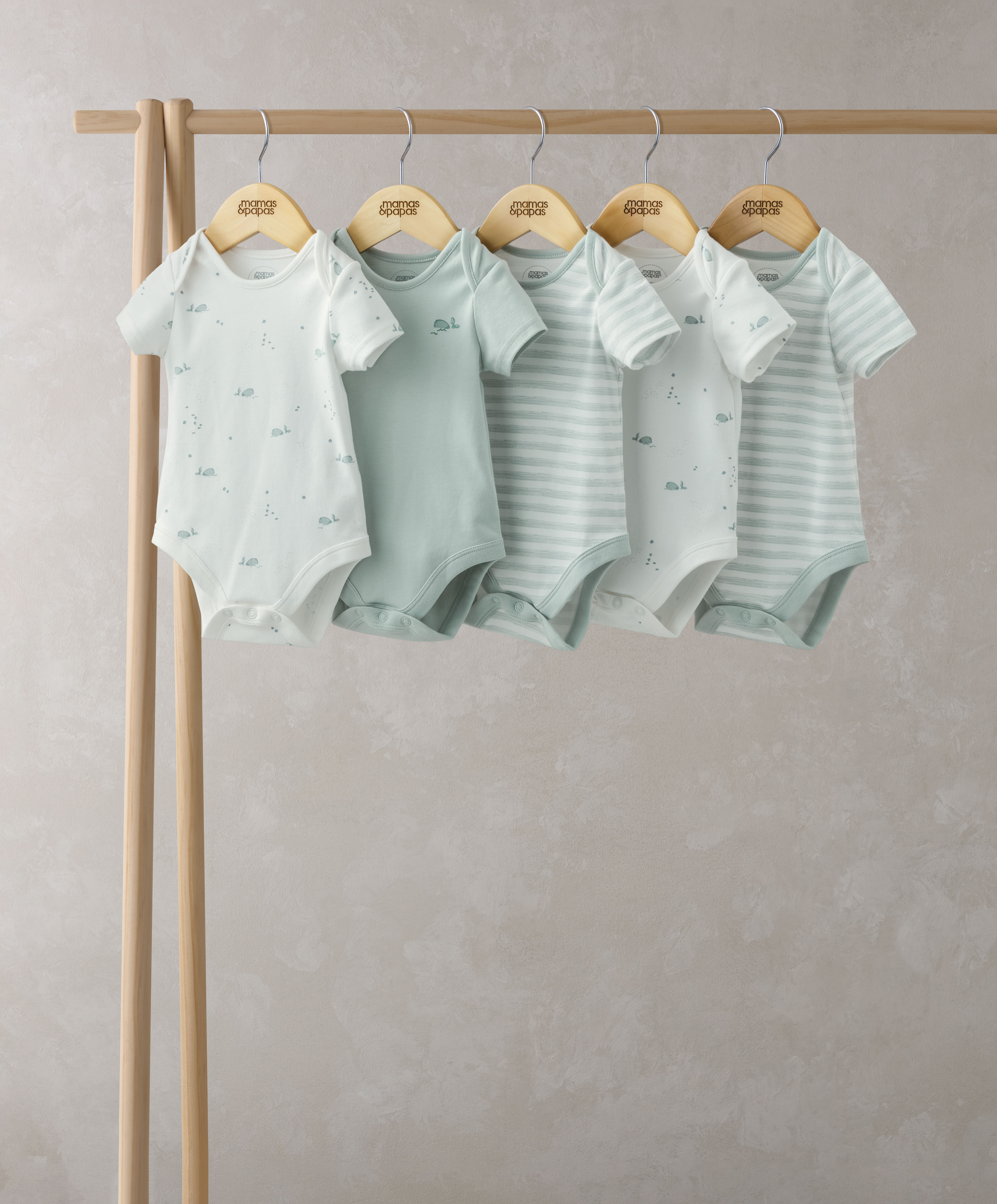 طقم لباس قطعة واحدة بأكمام قصيرة ونقشة حوت - 5 قطع image number 1