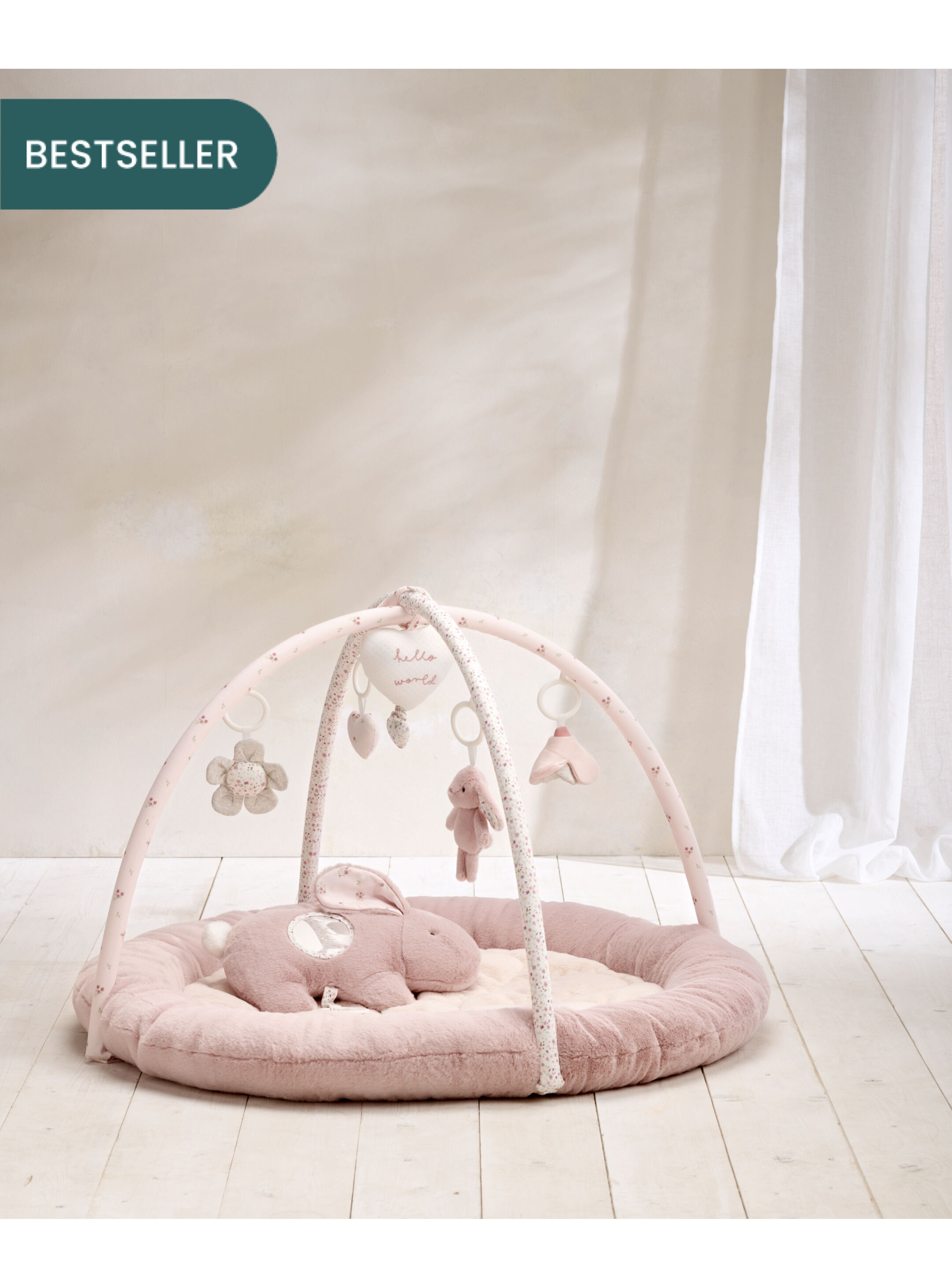 مفرش لعب ويلكم تو ذا وورلد بتصميم أرنب - وردي